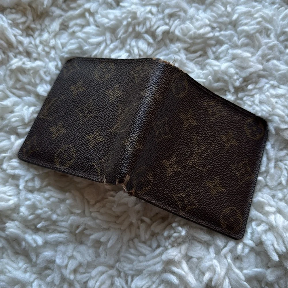 Louis Vuitton‎ Monogram Bifold Wallet
